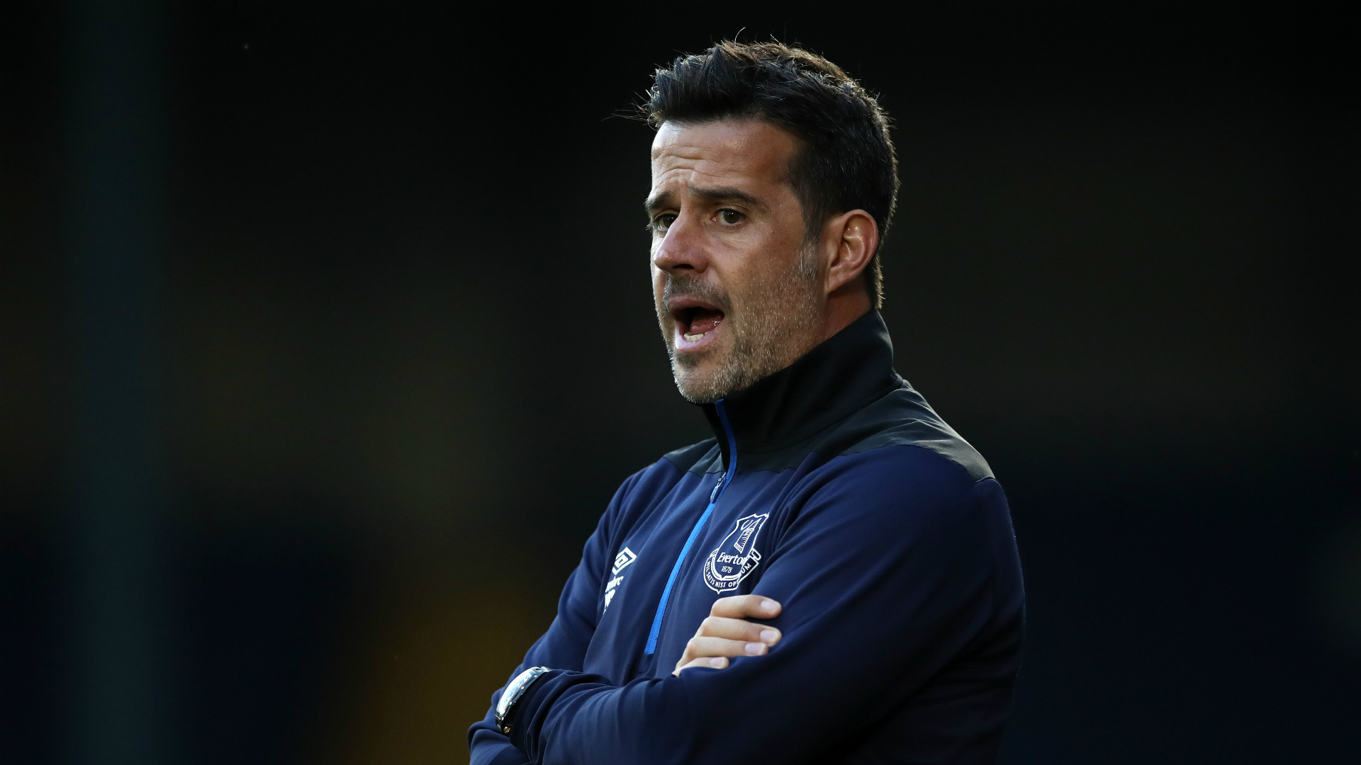 更与她积极 更与她积极